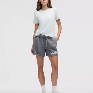 NWT Lululemon Scuba Shorts in Solar Grey